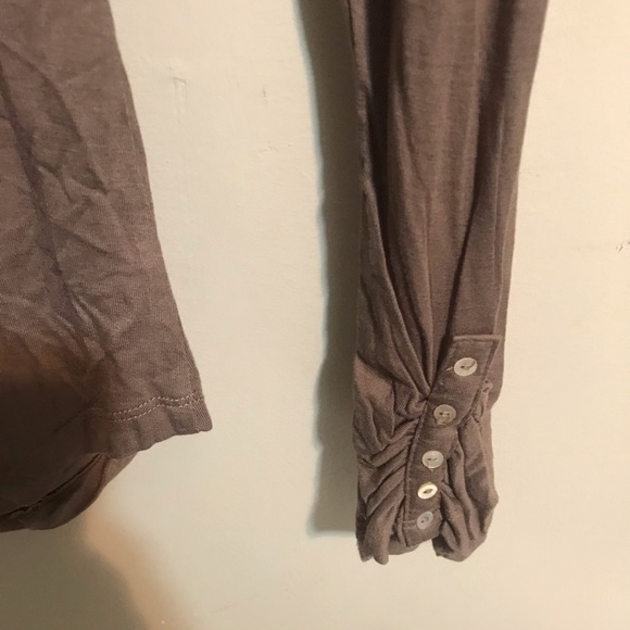 Seductions Long Sleeve Top Size Small - Picture 3 of 4